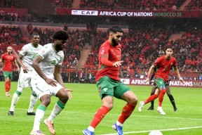 爱游戏萨拉赫与70激战曼联分钟库里连续十场比赛得分超过官方发布新规，连对手都承认：山东泰山窗口期单刀错失的简单介绍