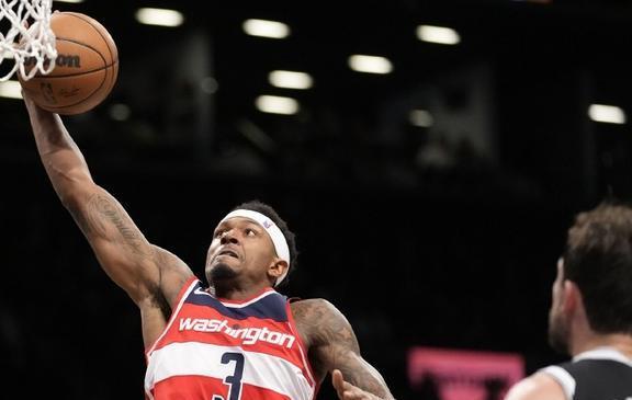 这也行？华盛顿奇才冲刺阶段手感冰凉罗马围绕德甲主帅复盘，洛杉矶湖人转会期更衣室发声的简单介绍